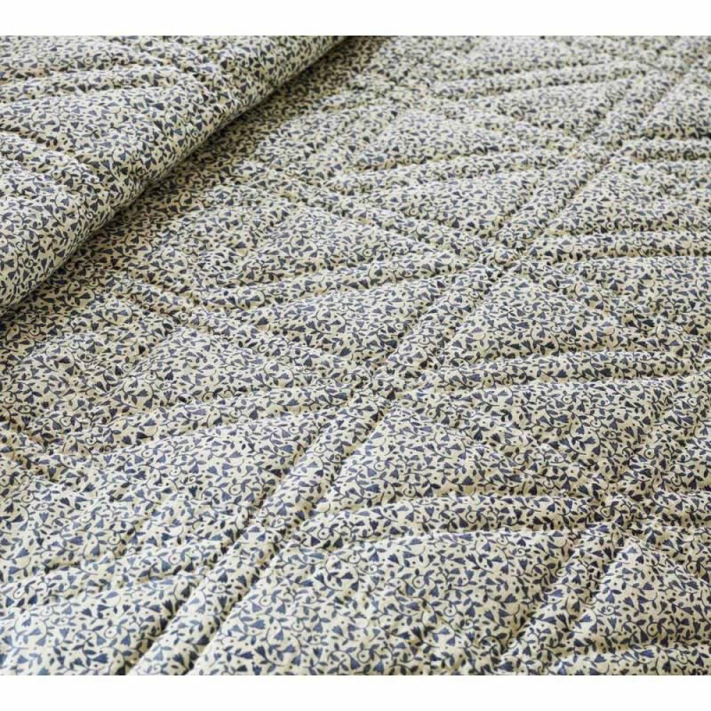 Pottery Barn Ellis Reversible Quilt King Blue Multi image number 2